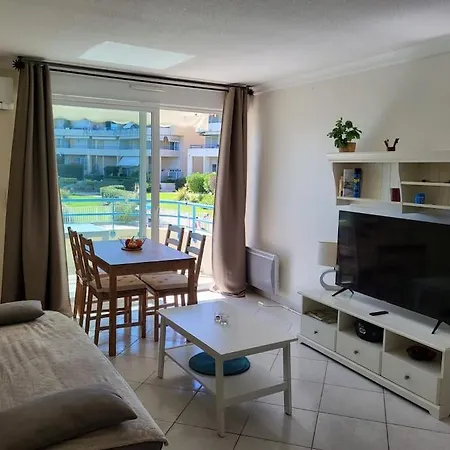 F2 Vue Mer, Parc, Piscine, Terrasse, Parking *